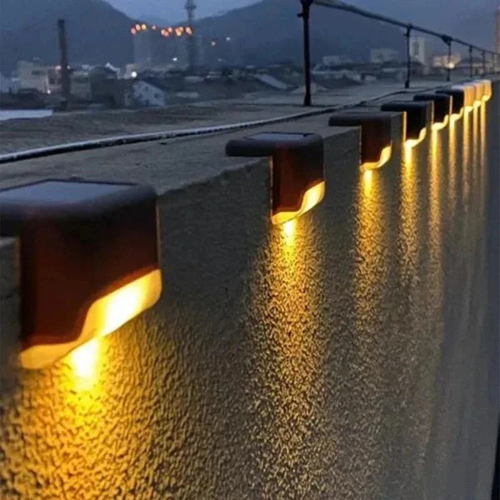 Warm White LED Solar Step Lamp - Outdoor Lighting For Fence recension och pris